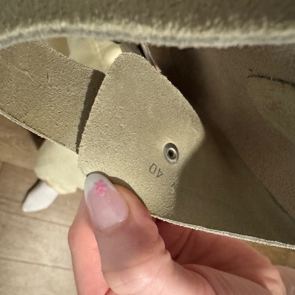 Manebí- Suede Traveler Nordic Sandals
Hamptons - Picture 8 of 10